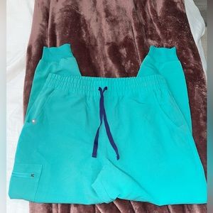FIGs size L jogger pants